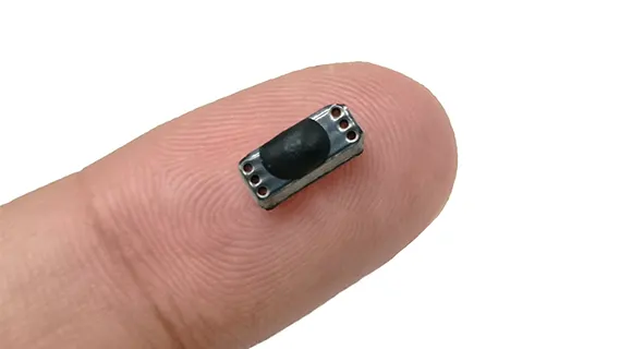 Étiquettes UHF anti-métal sur PCB